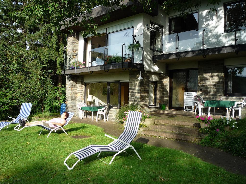 Ferienwohnung Kleinschmidt Heimbach Bagian luar foto